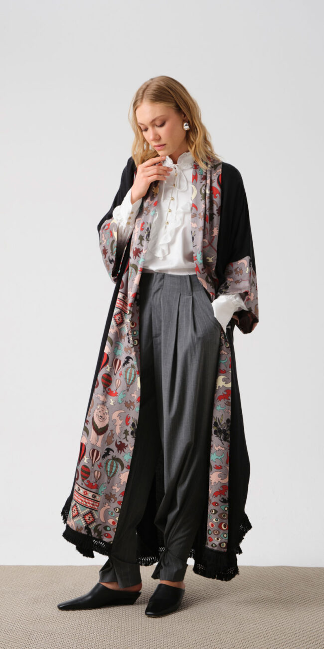 Iodes FW 25-26 kampanyası için Ece Şişik styling çalışması