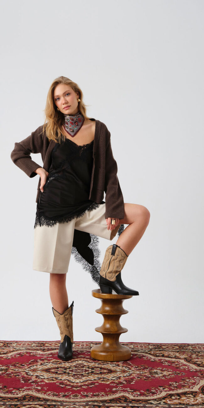 Iodes FW 25-26 kampanyası için Ece Şişik styling çalışması
