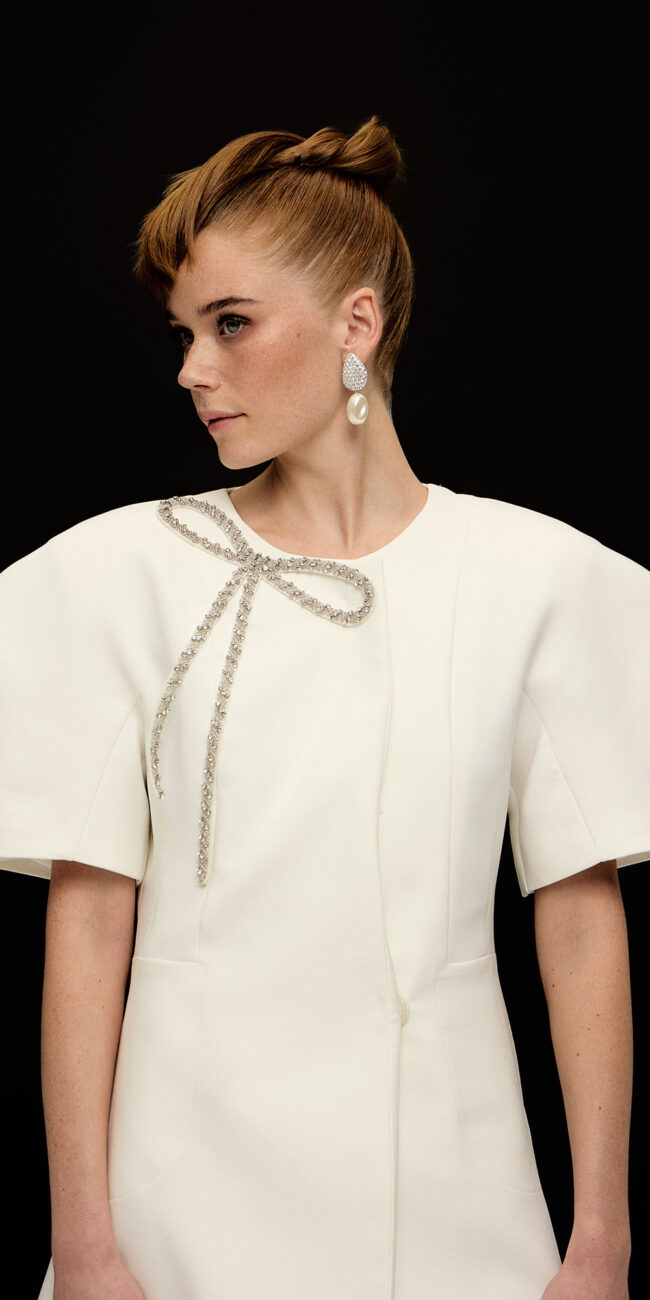 Happy to Wear SS 26 kampanyası için Ece Şişik styling çalışması